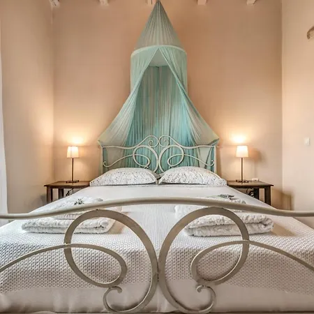 Mastrogiannis Lemonia Villa *