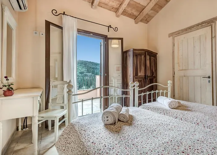 Mastrogiannis Lemonia Villa *